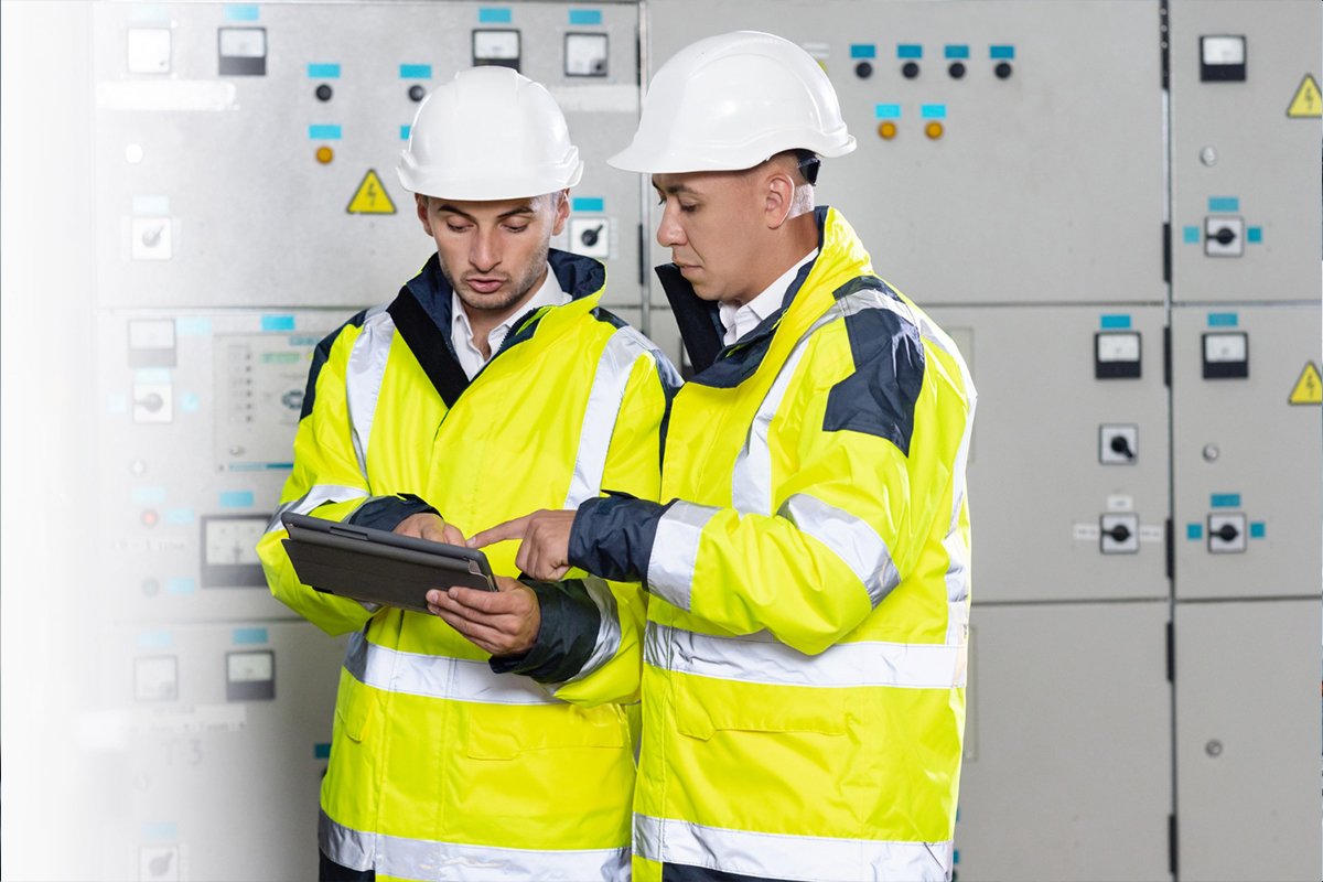 What’s the Difference Between Level 2 and Level 1 Electricians?